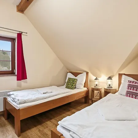 Bret V Krkonosich- Prostorna Se 3 Apartmany, Se Saunou Nebo Virivkou