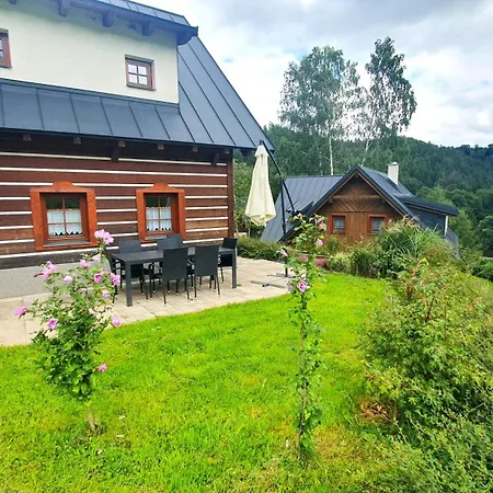 Chalet Bret V Krkonosich- Prostorna Se 3 Apartmany, Se Saunou Nebo Virivkou *