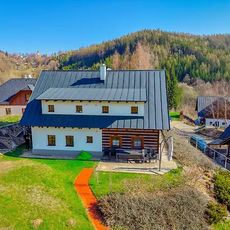Bret V Krkonosich- Prostorna Se 3 Apartmany, Se Saunou Nebo Virivkou Žacléř