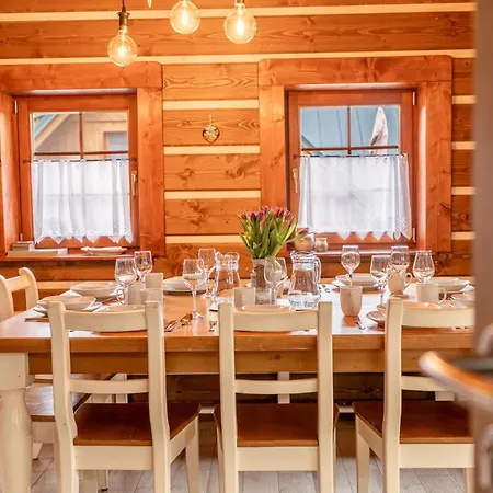 Chalet Bret V Krkonosich- Prostorna Se 3 Apartmany, Se Saunou Nebo Virivkou Žacléř