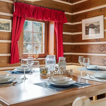 Bret V Krkonosich- Prostorna Se 3 Apartmany, Se Saunou Nebo Virivkou Chalet